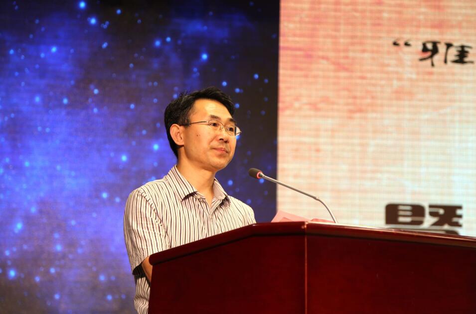 news2501.jpg news2501.jpg